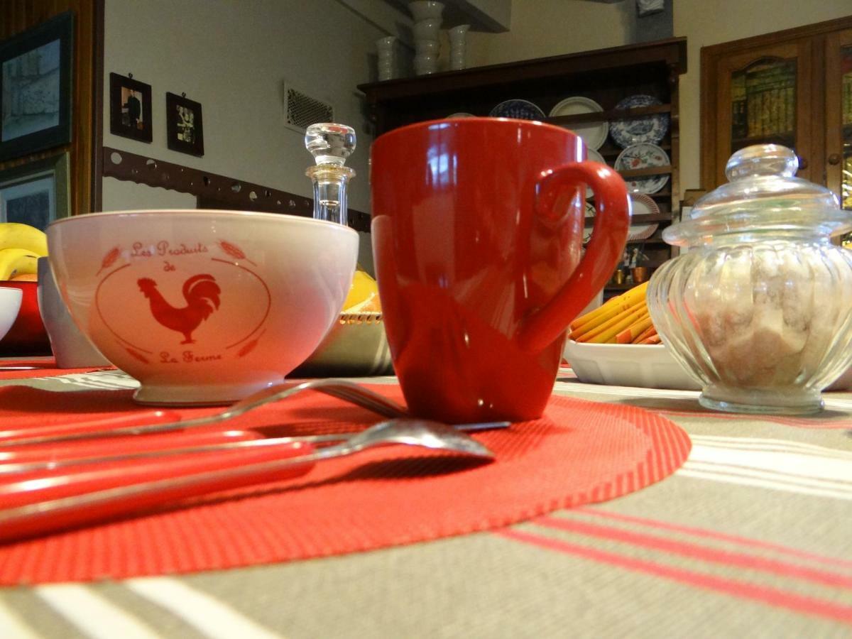 Bed and Breakfast Le Grillage A Poules Châteaubernard Exteriér fotografie